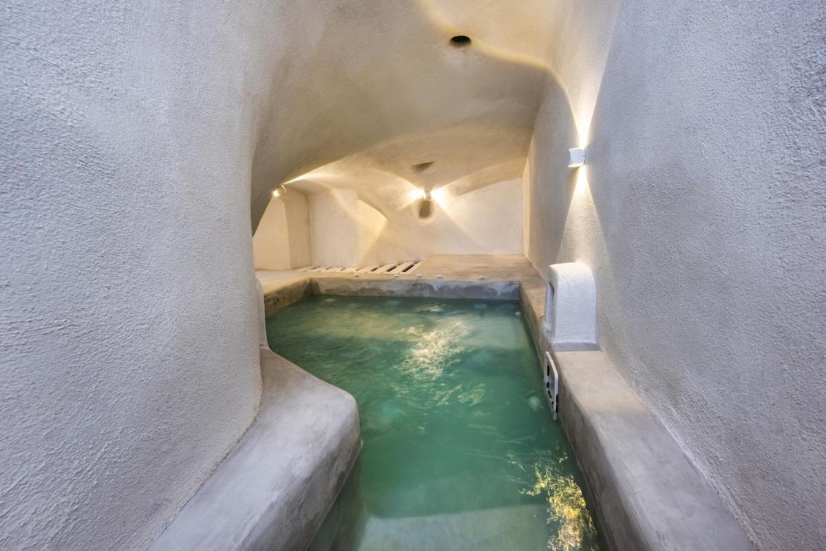 הוילה מגלוחורי Gilbert'S Cave With Cave Jacuzzi מראה חיצוני תמונה