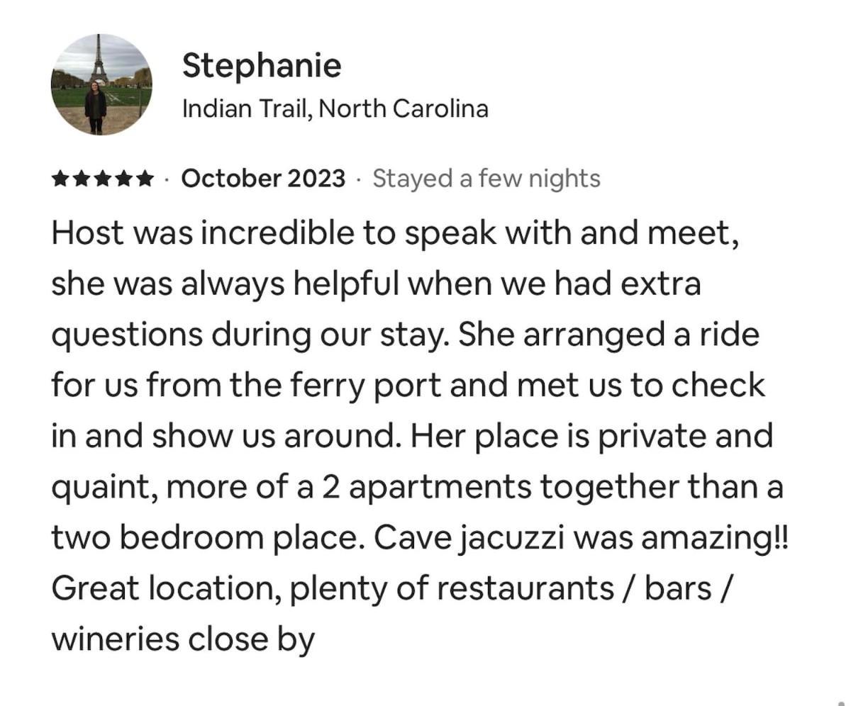 הוילה מגלוחורי Gilbert'S Cave With Cave Jacuzzi מראה חיצוני תמונה